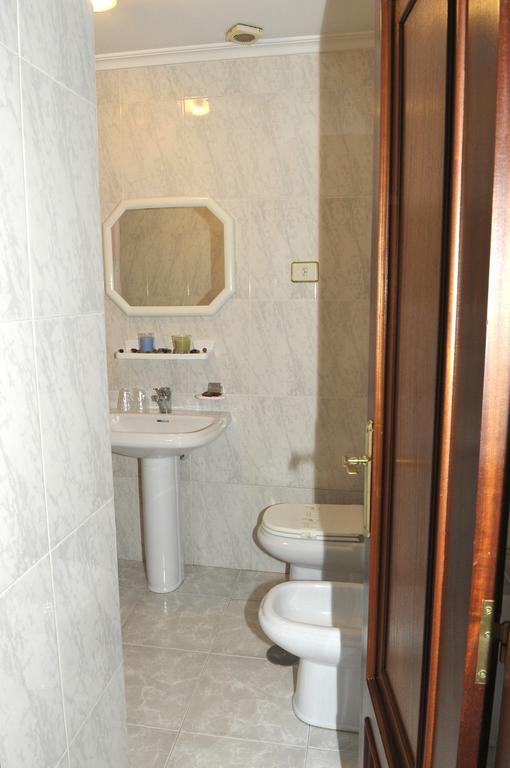 Pr Nimo Hotel Santiago de Compostela Bilik gambar